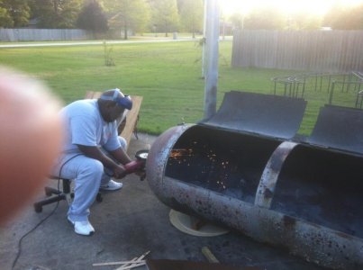 Grill Build Pic 3.jpg