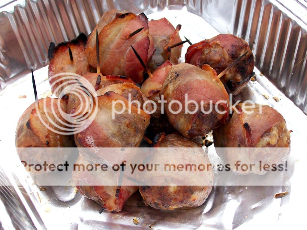 Bacon_Wrp_MeatBall4.jpg