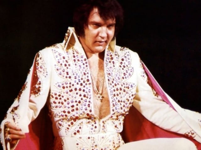 Elvis-Star-of-David-Necklace-640x479.jpg