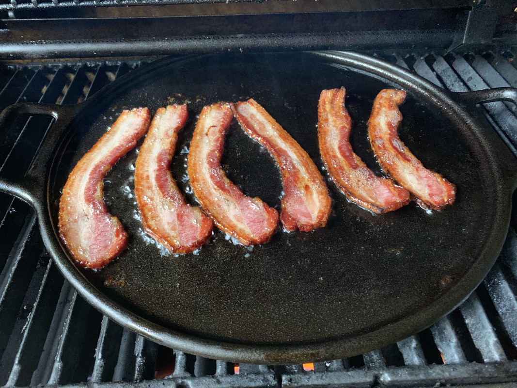 Frying-bacon-1.jpg