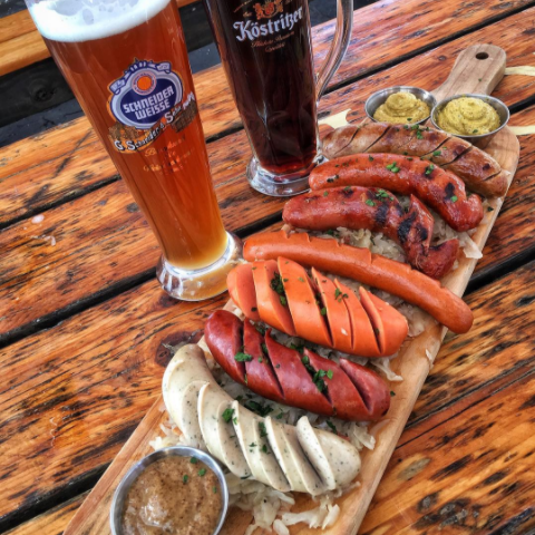 Sausage%20and%20Beer%20Throwdown%20pic_zps3e90eu2p.png
