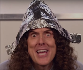 a-foil-hat-actually-amplifies-some-radio-frequencies.png