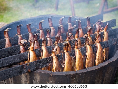 stock-photo-traditional-scottish-smoked-fish-cooking-in-wooden-barrel-400608553.jpg