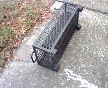 PartyGrillsCharcoalBasketSideView.JPG