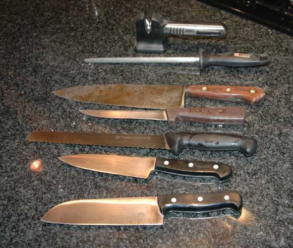 knives1.jpg