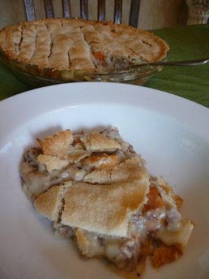 sausage pie 005 [640x480].JPG