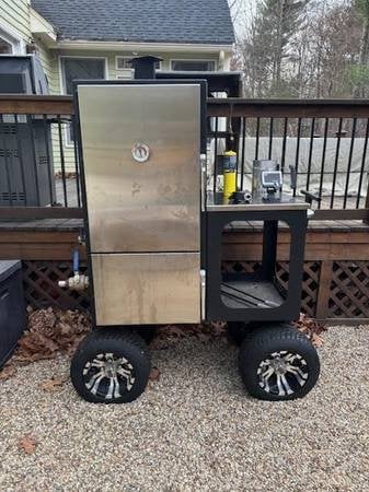 Mini Outside.jpg