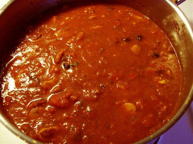 Red-Gravy-Begins.jpg Red-Gravy-Begins.jpg