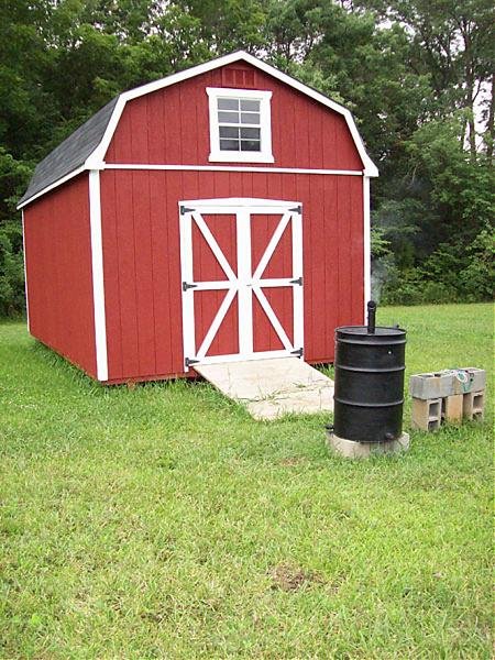 Lil-Red-Barn1.jpg Lil-Red-Barn1.jpg