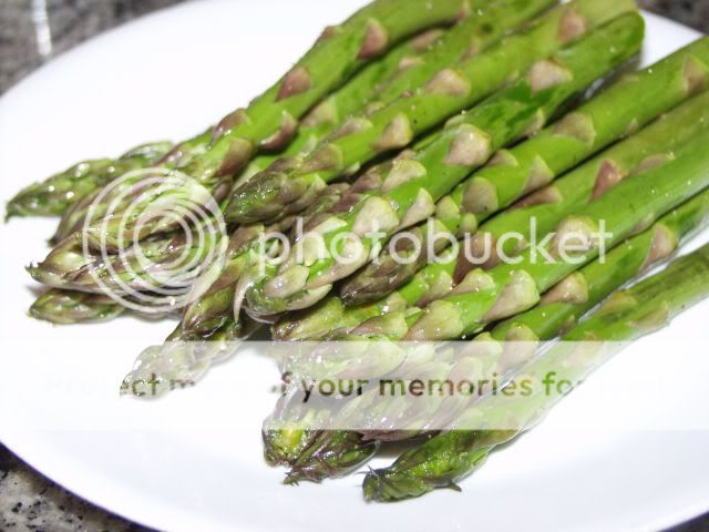asparagus-raw.jpg